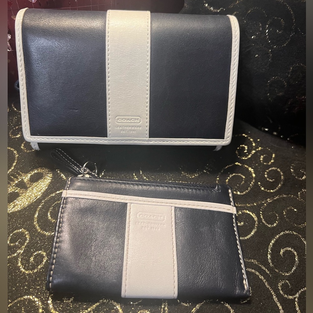 Coach Navy Blue and Cream Leather Wallet & Coin Purse 2 pc Duo - Picture 3 of 16